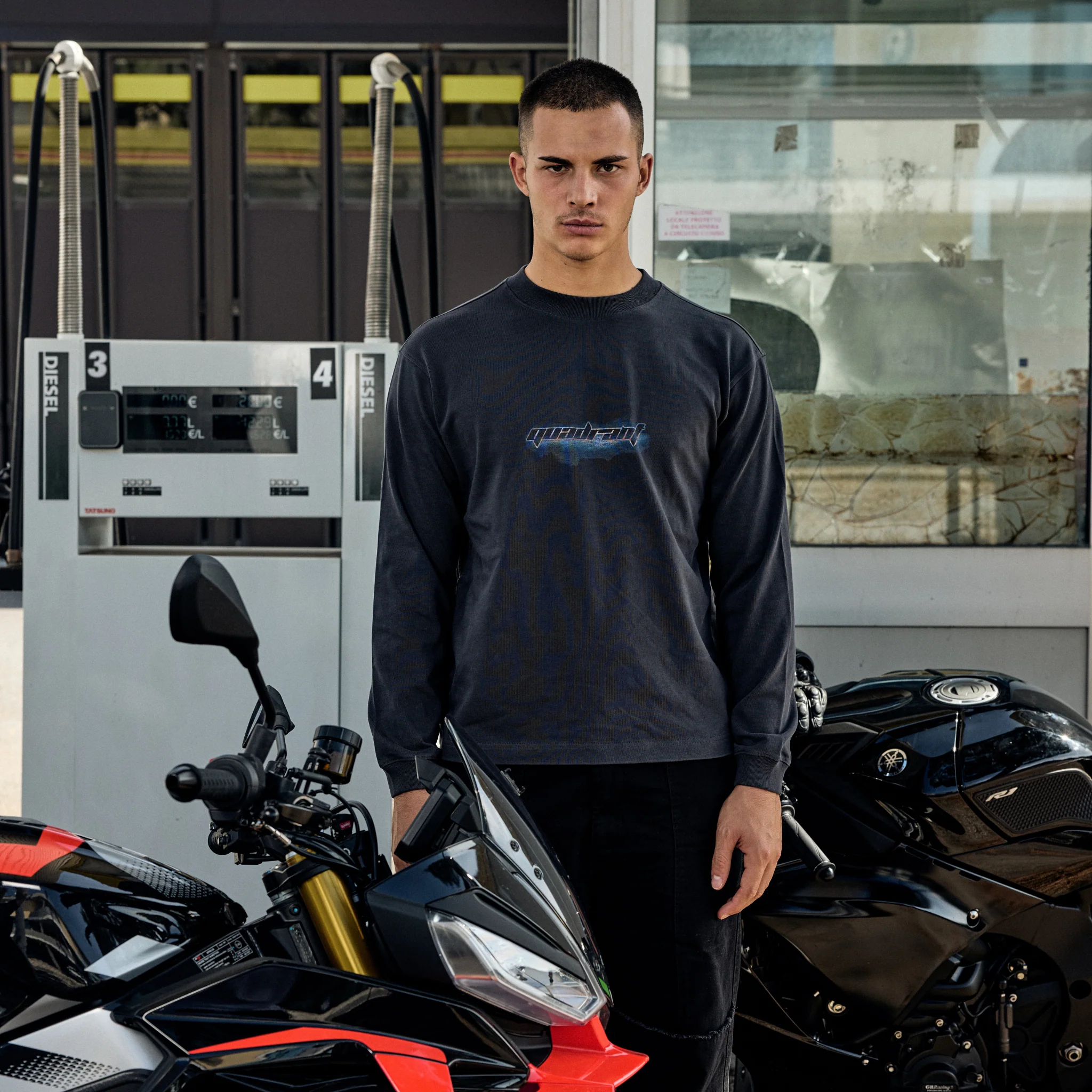 Moto LS T-Shirt - Image 4